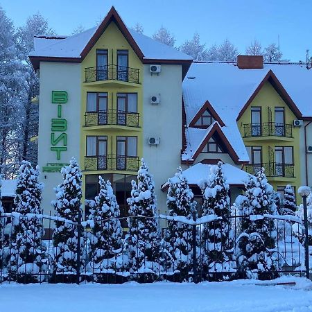 Hotel Restaurant Vizit Truskawez Exterior foto